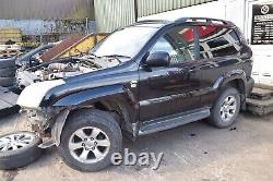 2010 Landcruiser 3.0d Rear Axle Complete With Diff Suits 6 Speed Manual Gearbox